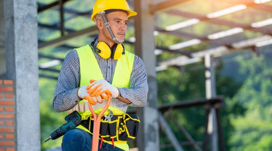 Professional leaking skylight repair services in Sadorus, IL